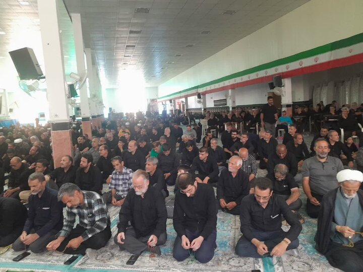 تصاویر/ نمازعبادی سیاسی جمعه آران وبیدگل