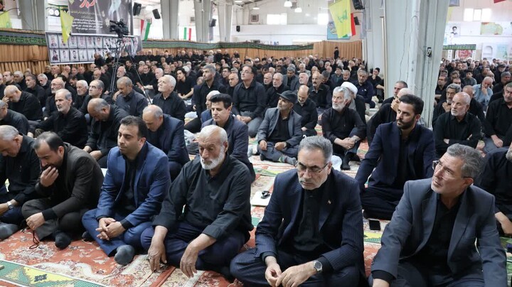 تصاویر/ برگزاری نماز عبادی سیاسی جمعه در مرند