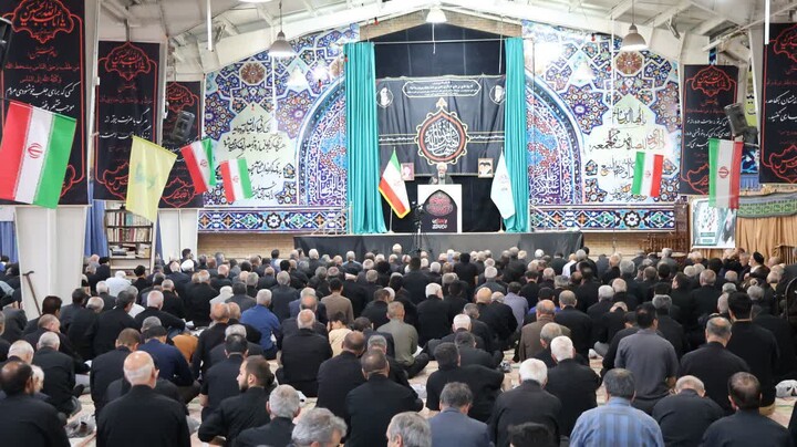 تصاویر/ برگزاری نماز عبادی سیاسی جمعه در مرند