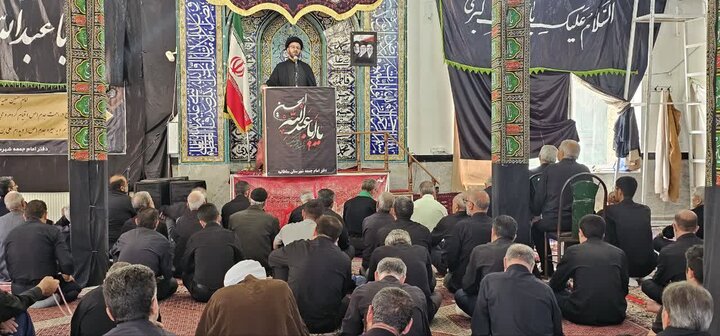 تصاویر/ برگزاری نماز عبادی سیاسی جمعه در سلطانیه