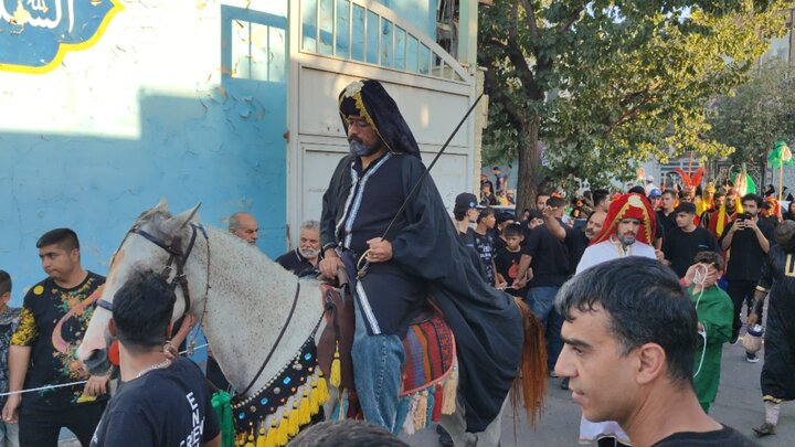 تصاویر | در سوگ خیمه‌های سوخته؛ برگزاری آیین خیمه سوزان در قلب قم