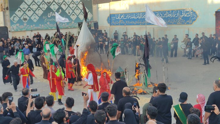 تصاویر | در سوگ خیمه‌های سوخته؛ برگزاری آیین خیمه سوزان در قلب قم