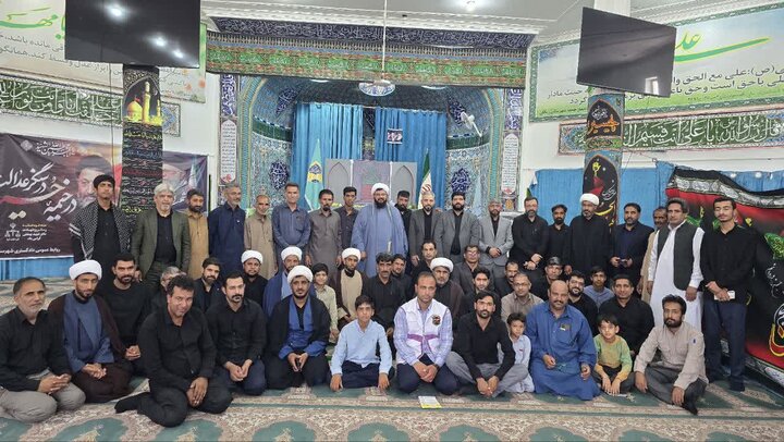 تصاویر/ اقامه نمازجمعه شهر ریگان