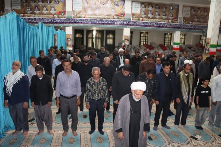 تصاویر/ اقامه نمازجمعه شهر قلعه گنج