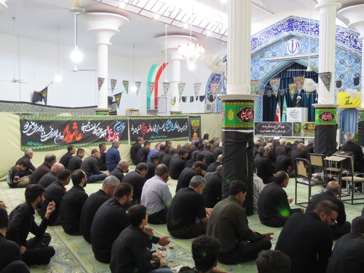 تصاویر/ اقامه نمازجمعه امین‌شهر