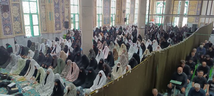 تصاویر/ اقامه نمازجمعه شهر بردسیر