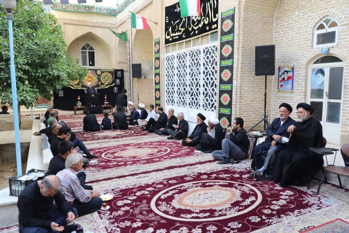 تصاویر/ یازدهمین روز مجلس عزاداری محرم (عاشورای حسینی) در حوزه علمیه استان یزد