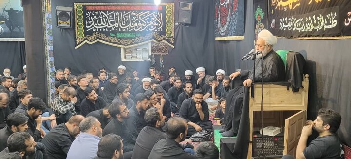 تصاویر/ برگزاری مجالس عزاداری و آیین‌های سوگواری توسط علما و طلاب بلتستان در قم مقدس