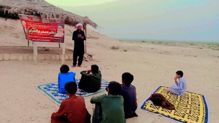 تصاویر/ به همت علما و طلاب، مجالس عزای حسینی(ع) با شور و معنویت در مناطق دورافتاده پاکستان برگزار شد