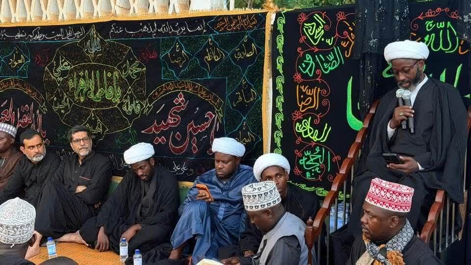 Vikao vya Maombolezo ya Imam Hussein (as) na Matembezi ya Amani Vyafanyika Mjini Moshi, Tanzania + Picha