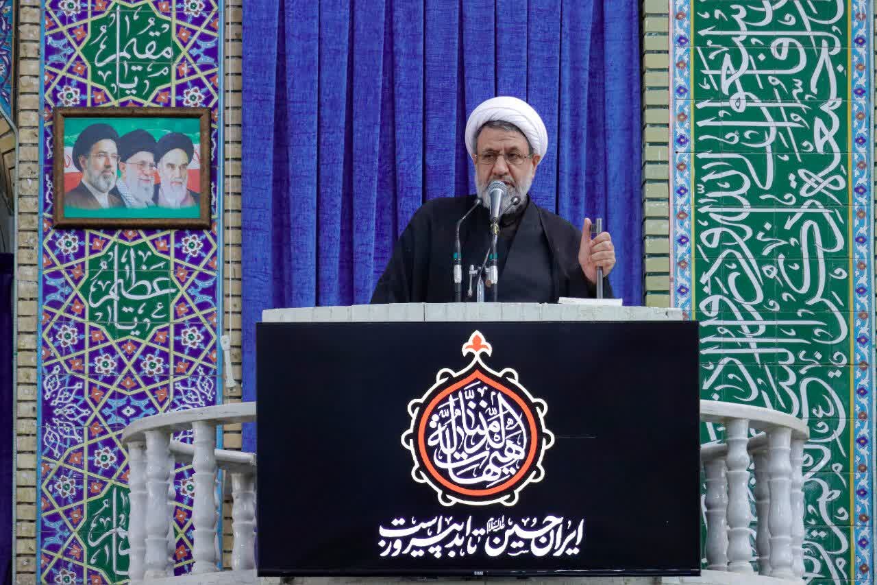 وحدت و همدلی، نیاز اساسی امروز جامعه در برابر دشمن جنایتکار است