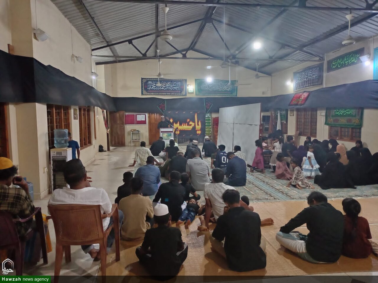 श्रीलंका में आशूरा के दिन सम्मानपूर्वक मजलिस का आयोजन