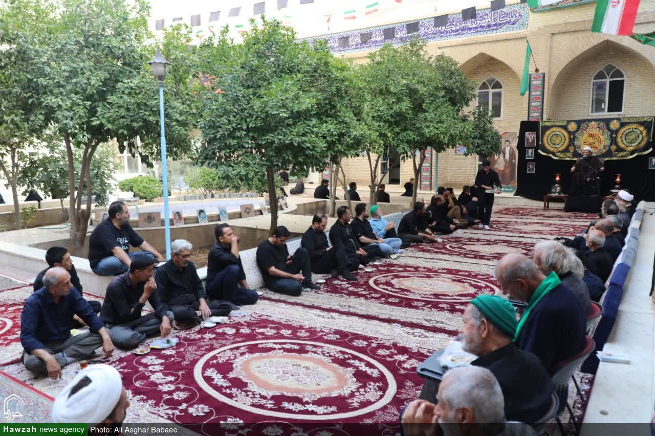 تصاویر/ یازدهمین روز مجلس عزاداری محرم (عاشورای حسینی) در حوزه علمیه استان یزد