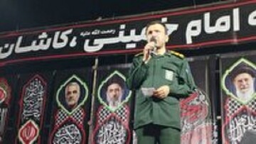 تنگه هرمز هدیه خداوند به جمهوری اسلامی ایران است