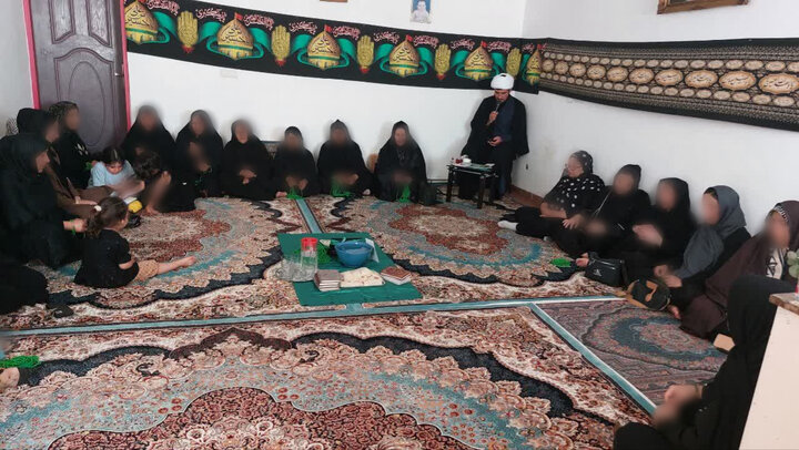 گزارش تصویری/ فعالیت معاونت تبلیغ مدرسه علمیه حقانی در دهه اول محرم در شهر ورامین