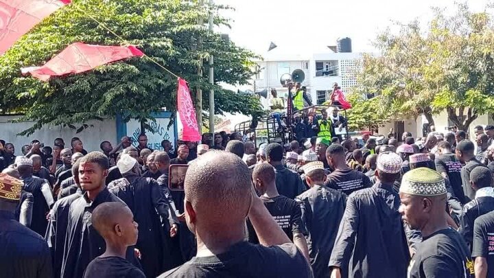 Mashia wa Kigoma Wafanya Matembezi Makubwa, Utajo wa Imam Hussein (as) Wahuishwa + Picha