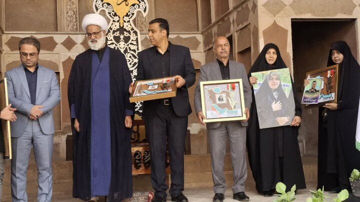 تصاویر/ مراسم معنوی «میراث مرثیه» همزمان با ایام سوگواری حضرت اباعبدالله الحسین(ع) در  کاشان