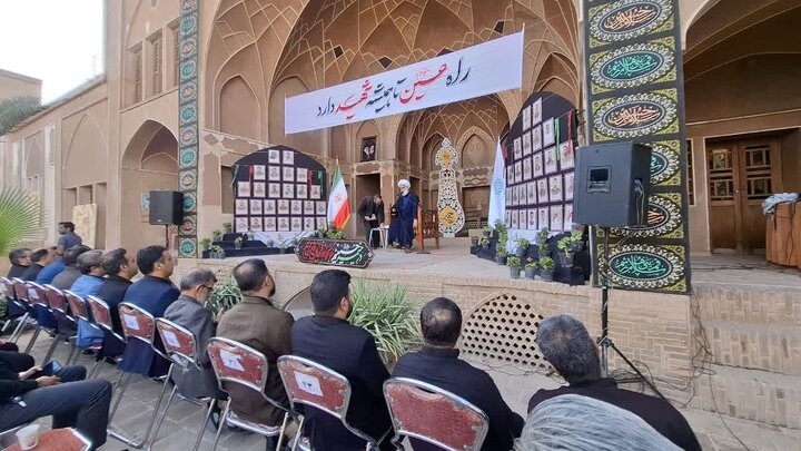 تصاویر/ مراسم معنوی «میراث مرثیه» همزمان با ایام سوگواری حضرت اباعبدالله الحسین(ع) در  کاشان