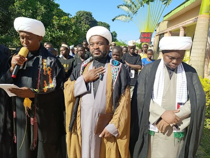 Matembezi ya Amani ya Ashura Yafanyika Kibaha - Pwani, Waumini Wahuisha Kumbukumbu ya Imam Hussein (as) + Picha