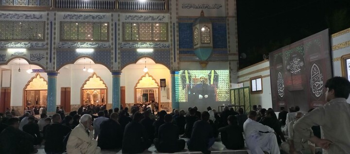 تصاویر/ برگزاری باشکوه مجالس عاشورا در امام‌بارگاه‌های کراچی و حضور گسترده عزاداران حسینی