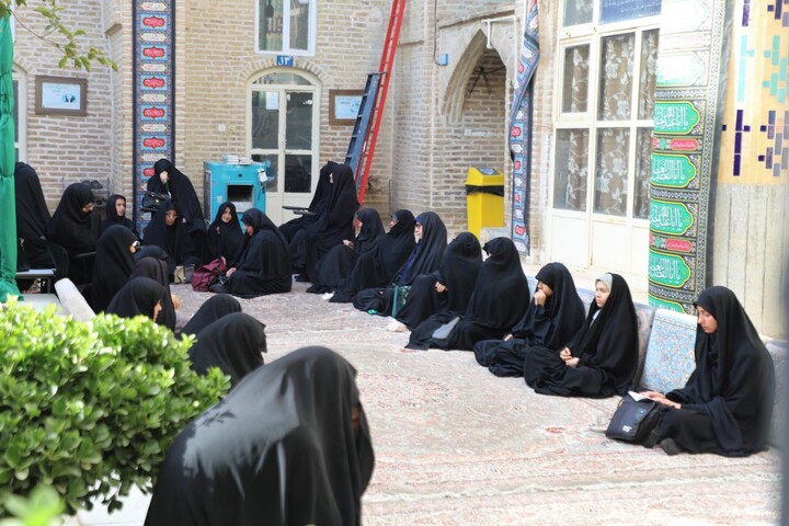 مجلس عزاداری دوازدهم محرم در حوزه علمیه استان یزد