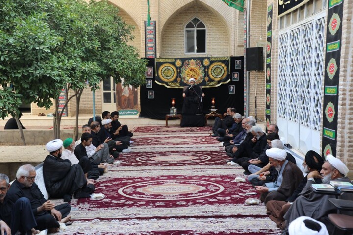 مجلس عزاداری دوازدهم محرم در حوزه علمیه استان یزد