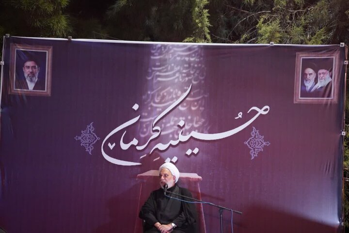 تصاویر/ عزاداری مردم کرمان در دوازدهمین شب از ماه محرم