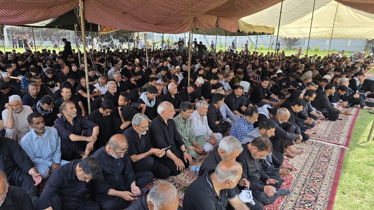 سرینگر میں جلوس عاشوراء:واقعۂ عاشورا تاریخ اسلام کا عظیم سانحہ اور حق، عدل، آزادی اور ظلم و جبر کے خلاف دائمی استقامت، مولانا سید مجتبیٰ موسوی