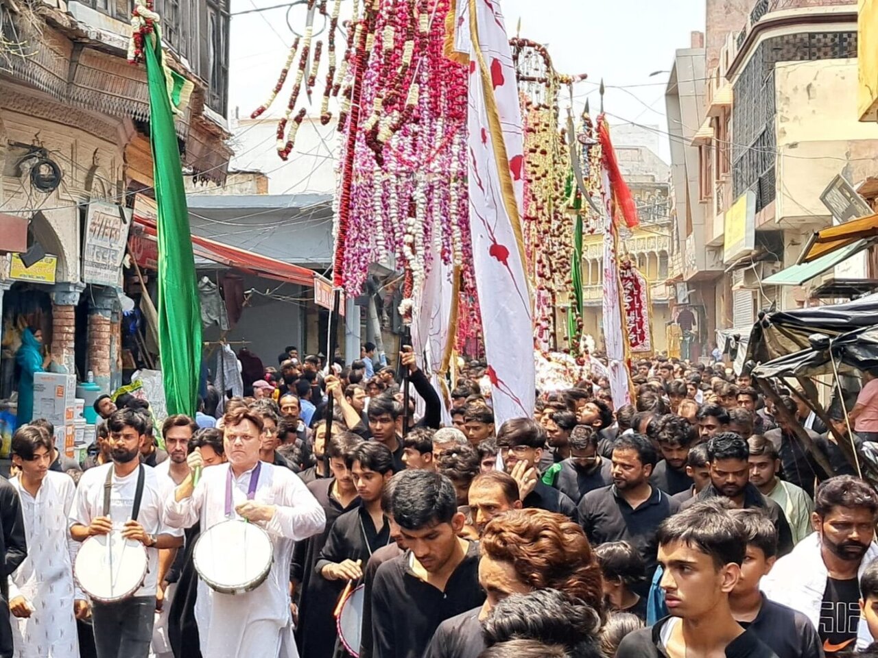 امروہا؛ عزاداری ثقافتی ورثہ بھی ہے روایت کی پاسداری بھی