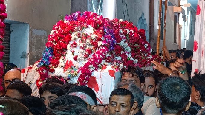 امروہا؛ عزاداری ثقافتی ورثہ بھی ہے روایت کی پاسداری بھی