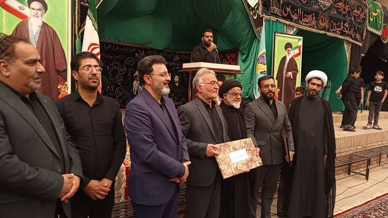 تجلیل ورزشکار نطنزی که از رقابت با نماینده رژیم صهیونی انصراف داد