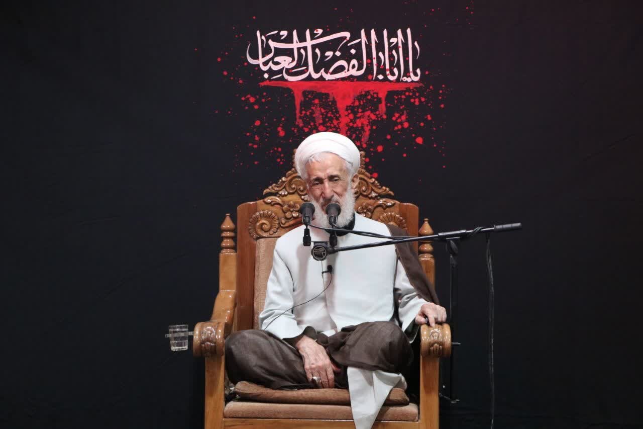 امام حسین(ع) سرچشمه منفعت برای بشریت و حافظ دین الهی است 