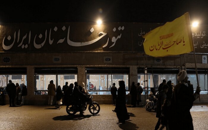 سفره، نان و تمدن؛ چگونه «تنورخانه نان ایرانی» سفیر فرهنگی قم می‌شود؟