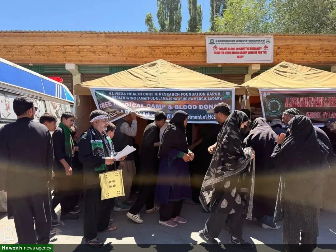تصاویر/ خدمت‌رسانی درمانی و اهدای خون عزاداران حسینی در کارگل