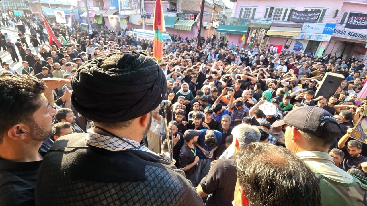 یاگی پورہ ماگام میں انجمنِ شرعی شیعیانِ جموں وکشمیر کے تحت جلوس عزاء