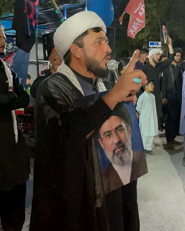 آئی ایس او ضلع کرم پارا چنار کے تحت عاشوراء کا جلوس: شہید رہبر کو خراجِ تحسین اور رہبر معظم سے تجدیدِ عہد