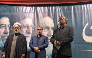 خون شهدای هفتم تیر موجب استحکام بیشتر نظام جمهوری اسلامی شد