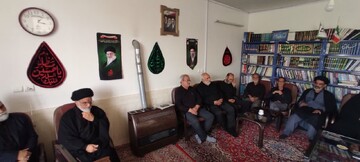 برگزاری جلسه هماهنگی هیئات مذهبی نطنز در خدمت‌رسانی به زائران مراسم تشییع امام شهید