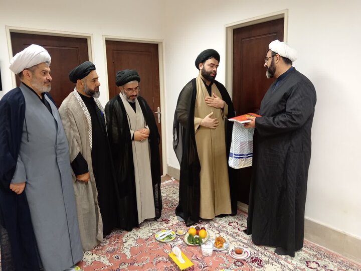 تصاویر/ تکریم اساتید و علمای آملی