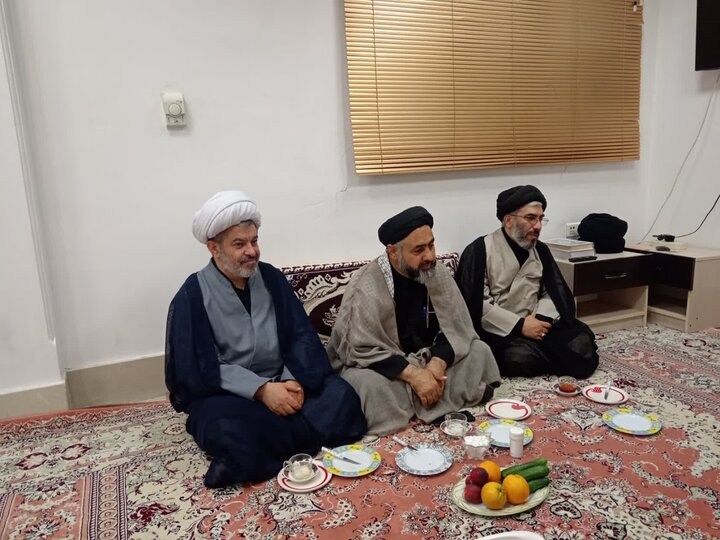 تصاویر/ تکریم اساتید و علمای آملی