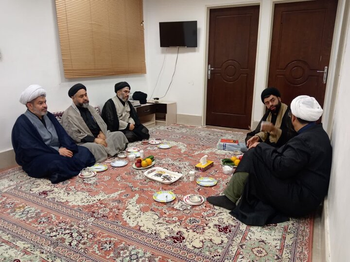 تصاویر/ تکریم اساتید و علمای آملی