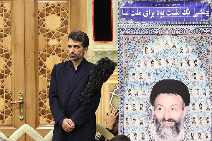 تصاویر/ مراسم بزرگداشت شهید آیت‌الله بهشتی و ۷۲ تن از یاران شهیدش در حرم مطهر حضرت معصومه( س)