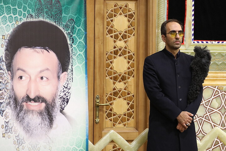 Commemorazione del martire Ayatollah Beheshti e dei 72 suoi compagni martiri presso il Santuario della Santa Fatima Ma‘suma