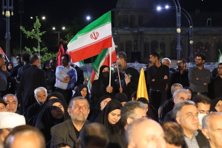 تصاویر / اجتماع بزرگ مردمی و بزرگداشت شهدای هفتم تیر