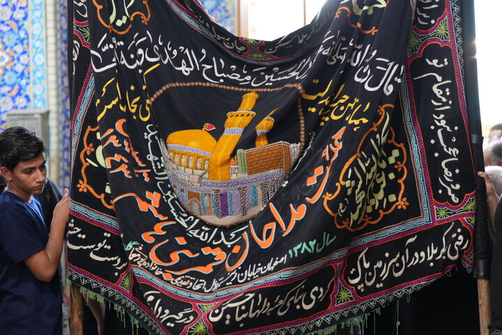 تصاویر|مراسم سوم شهادت امام حسین(ع)باحضور دسته جات مذهبی اصفهان