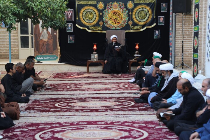 تصاویر/ سیزدهمین روز مجلس عزاداری محرم در حوزه علمیه استان یزد برگزار شد