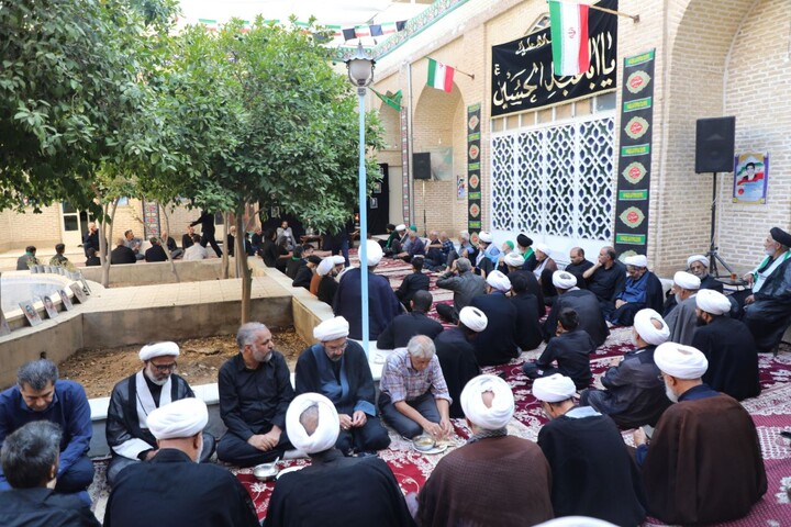 تصاویر/ سیزدهمین روز مجلس عزاداری محرم در حوزه علمیه استان یزد برگزار شد