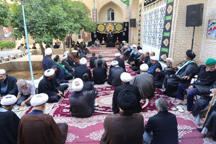 تصاویر/ سیزدهمین روز مجلس عزاداری محرم در حوزه علمیه استان یزد برگزار شد