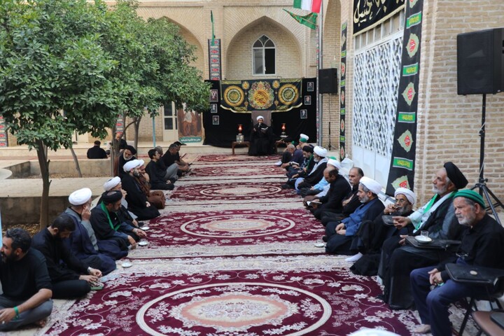 تصاویر/ سیزدهمین روز مجلس عزاداری محرم در حوزه علمیه استان یزد برگزار شد