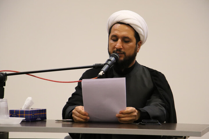 تصاویر |همایش تجلیل از روحانیون فعال اصفهان در دفاع مقدس رمضان
